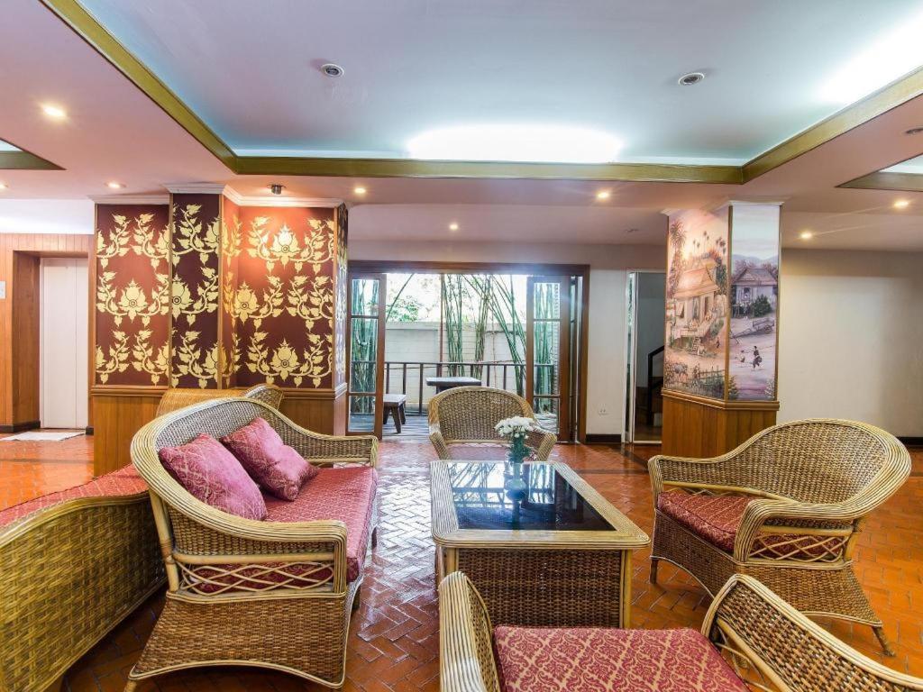 Chada Thai House Pattaya Ngoại thất bức ảnh