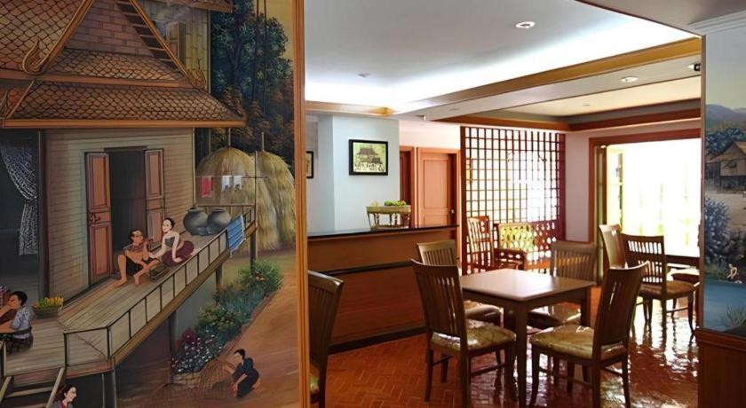 Chada Thai House Pattaya Ngoại thất bức ảnh