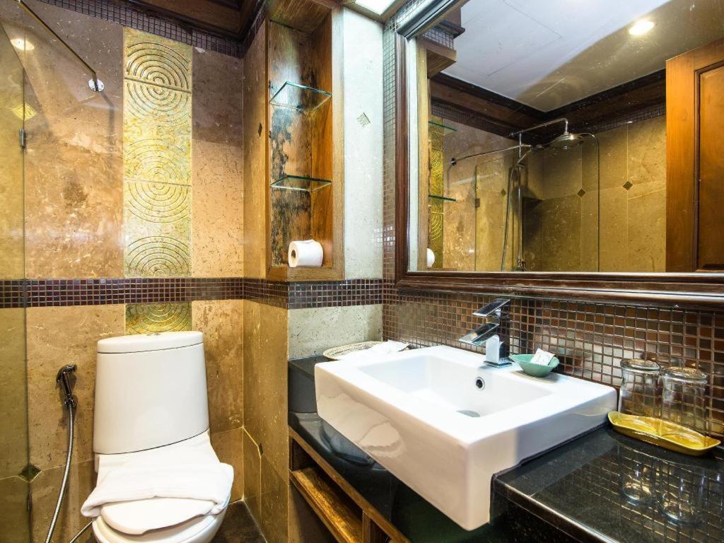 Chada Thai House Pattaya Ngoại thất bức ảnh